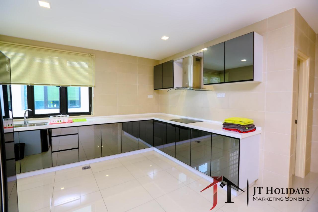 Richmond & Aston Kiara Suites Kl Куала-Лумпур Екстер'єр фото