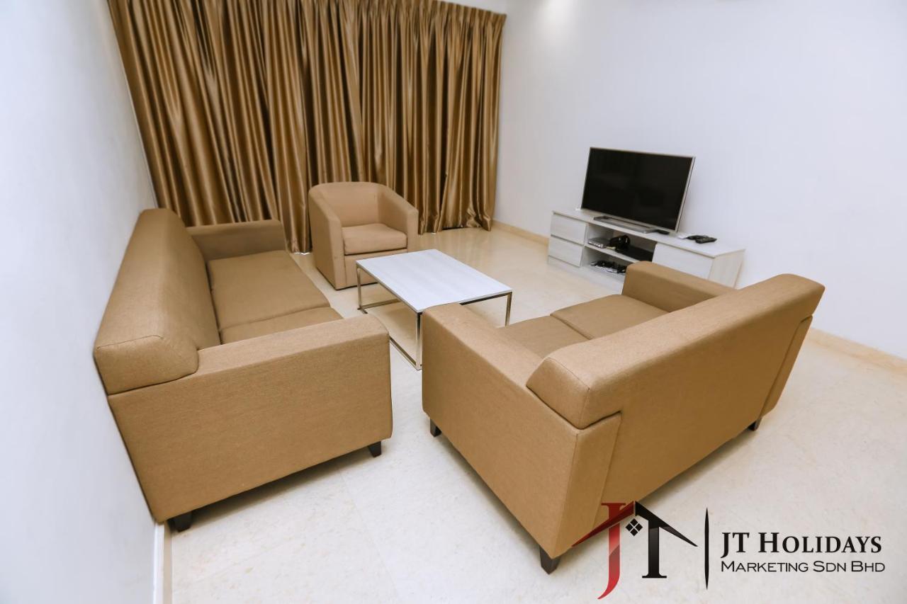 Richmond & Aston Kiara Suites Kl Куала-Лумпур Екстер'єр фото