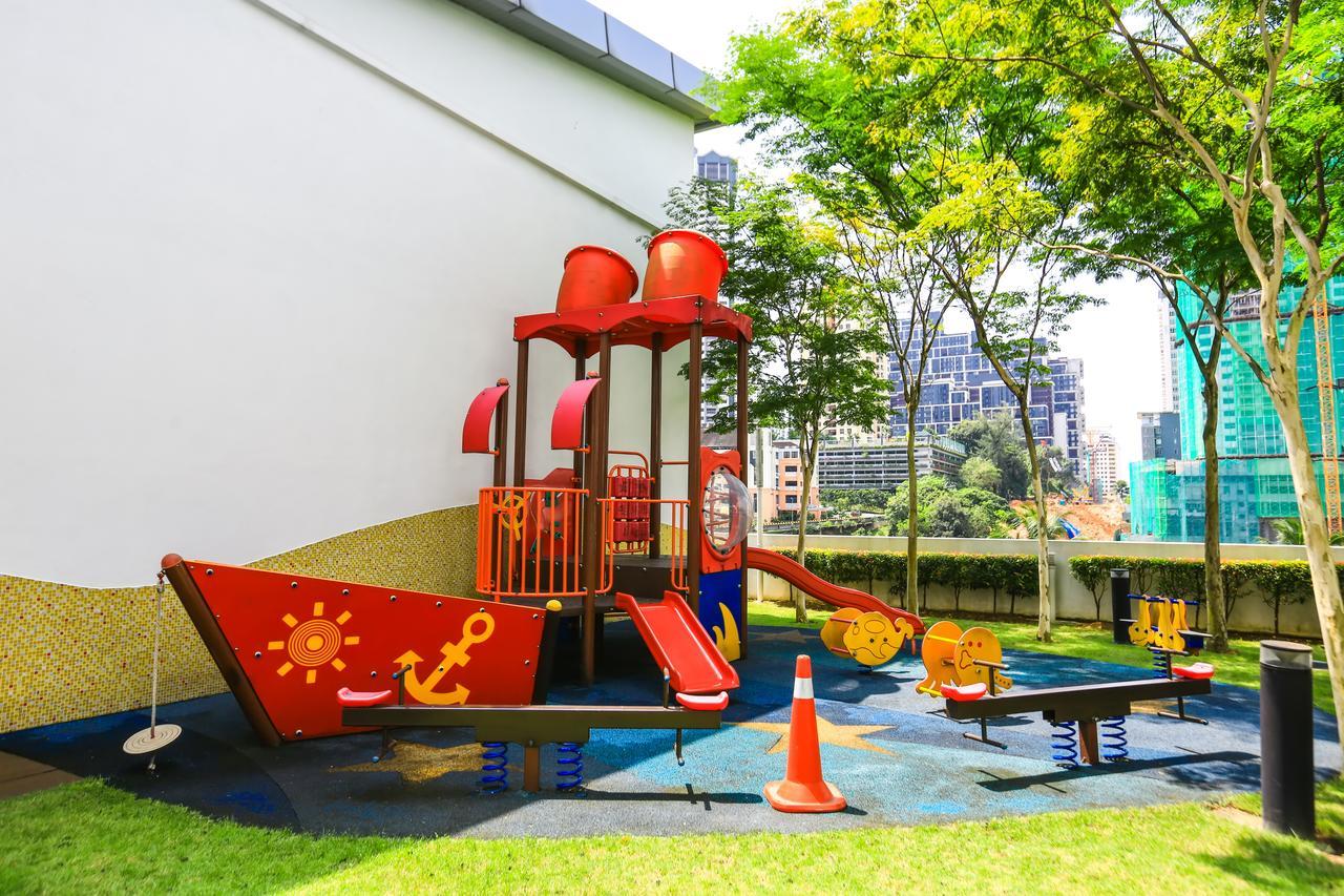 Richmond & Aston Kiara Suites Kl Куала-Лумпур Екстер'єр фото